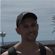 Fitnesstraining von einem Sportwissenschaflter/Sportpsychologen